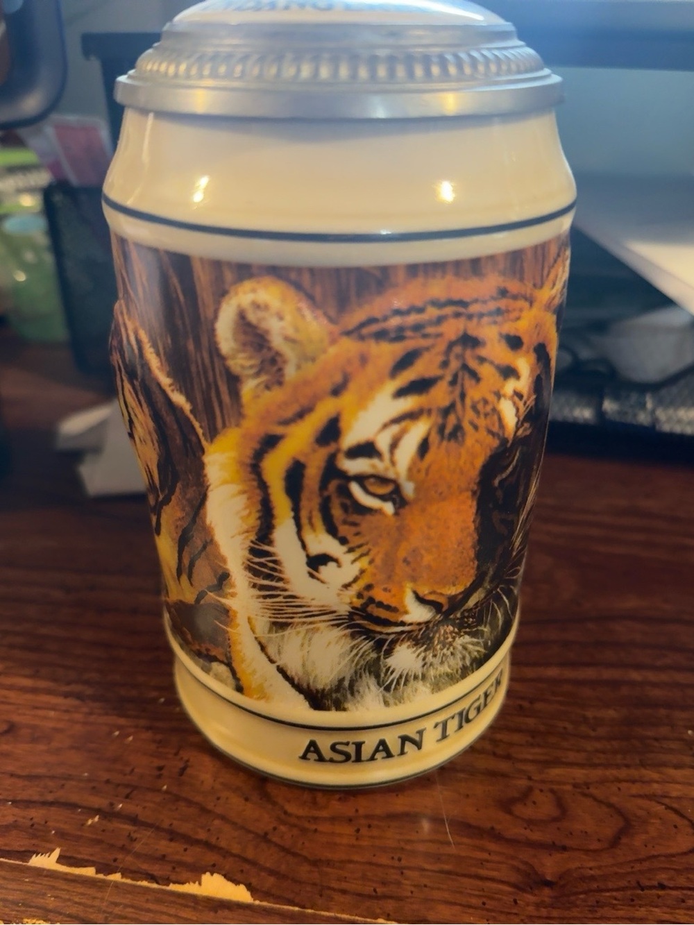 Budweiser Ceramic Stein with Tiger Artwork in Cream and Orange